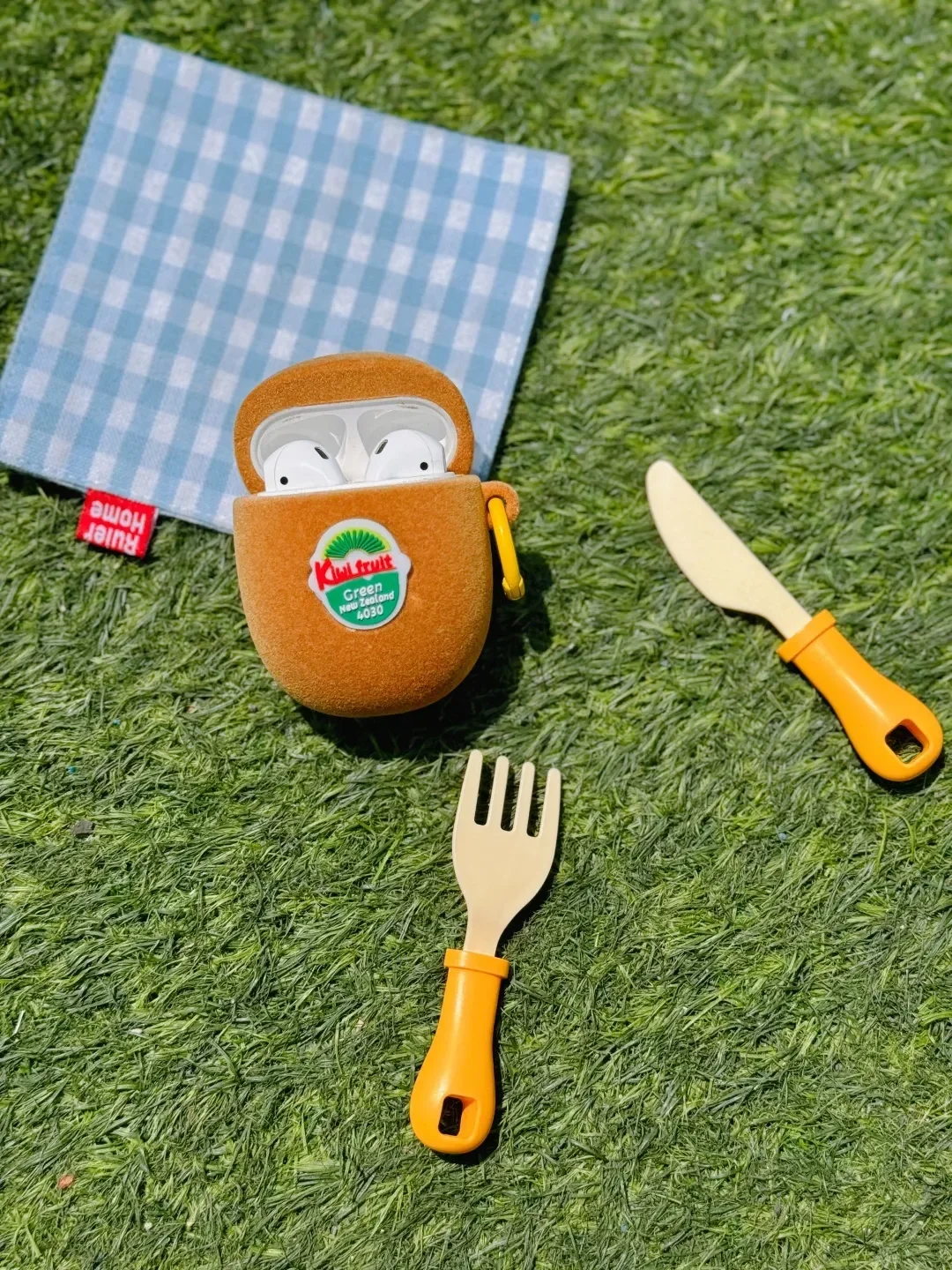 Case for Samsung Buds3 Pro Headphones, Creative Simulation Protective Case for Headphones, Soft Flocked Silicone Case