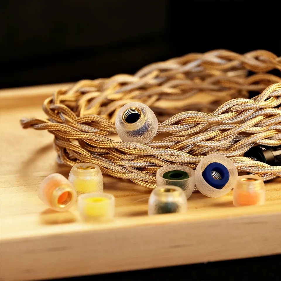 TANGZU Tang Sancai Noble Liquid Silicone Hybrid Eartips Brass Edition - Detail Angle #06