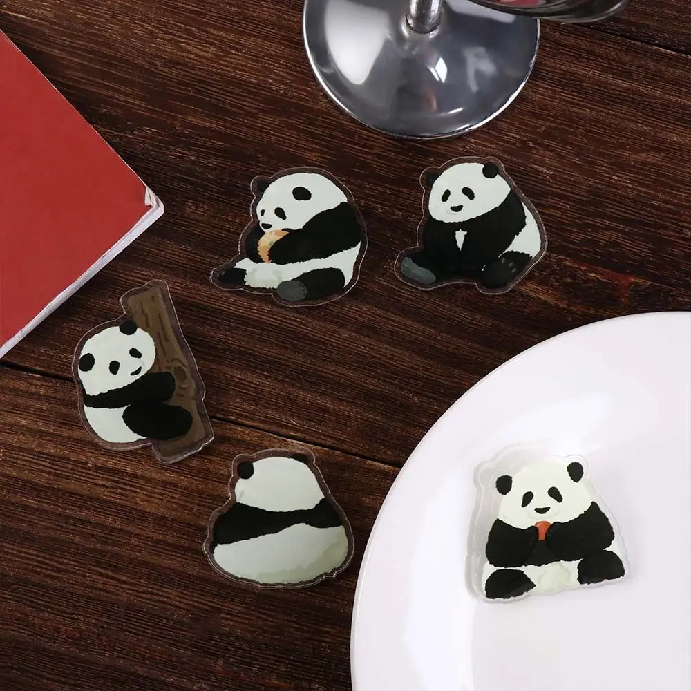 Fashion Panda Acrylic Panda Pin Cute Bear Flower Panda Brooch Cartoon Breastpin Animal Badge Unisex view 6