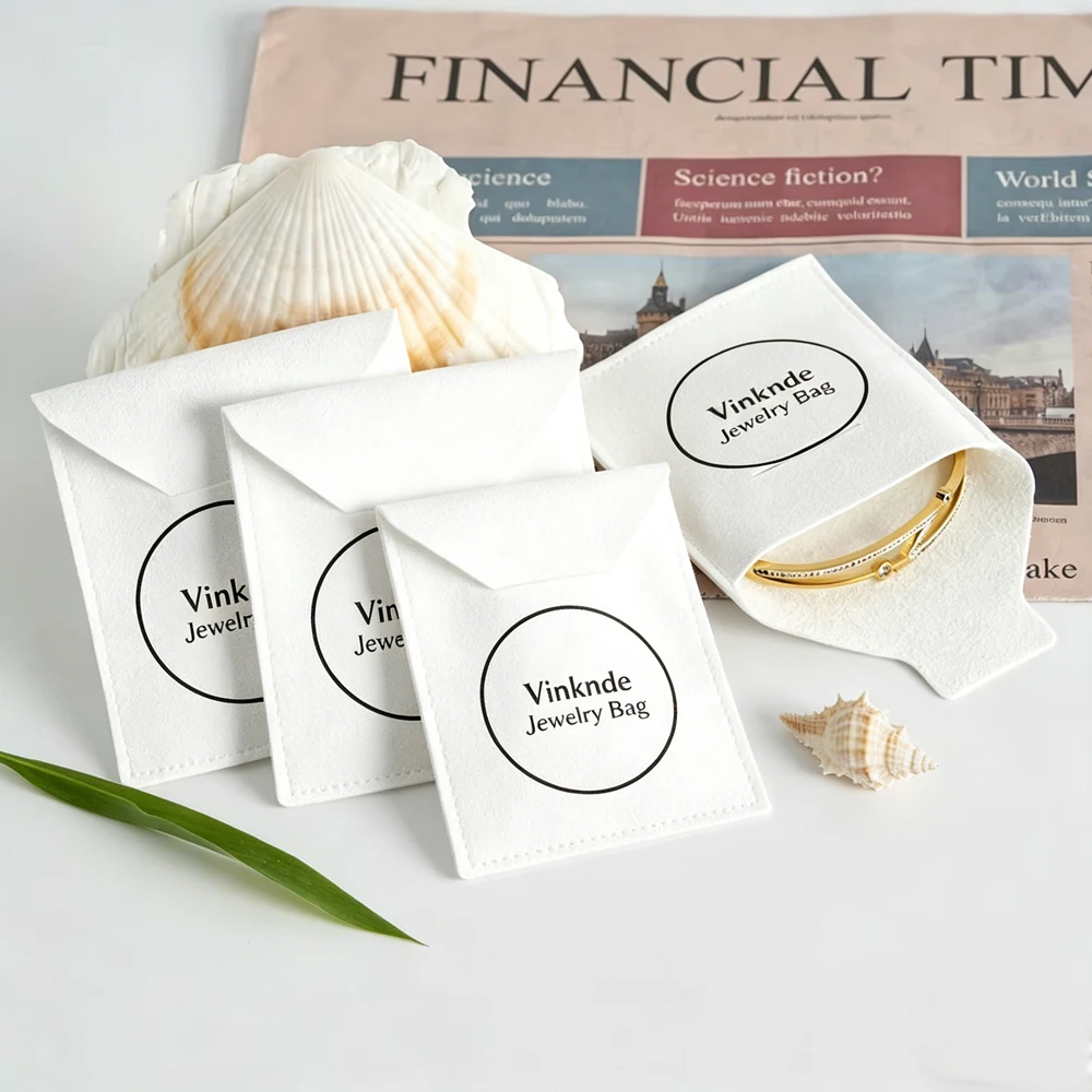 

50Pcs Personalized Logo Jewelry Pouch Bag 8x8cm White Microfiber Bags For Wedding Guest Gift Earrings Studs Oil Necklace Pendant