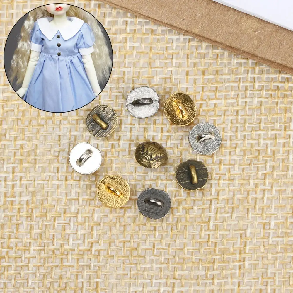 สาวน่ารักของขวัญรูปแบบตกแต่งตุ๊กตาจิ๋วมินิโค้ตปุ่มโลหะหัวเข็มขัด DIY ตุ๊กตาเสื้อผ้าเสื้อผ้าเข็มขัดเย็บผ้า