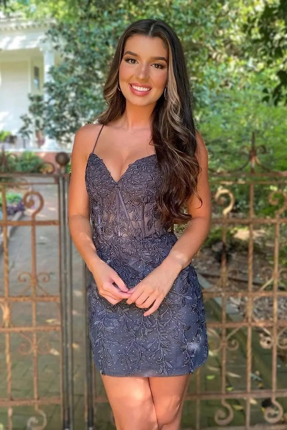 Robe de soirée courte et serrée pour adolescents, bretelles Spaghetti, dos nu, Mini robe de bal, de Cocktail, au-dessus du genou