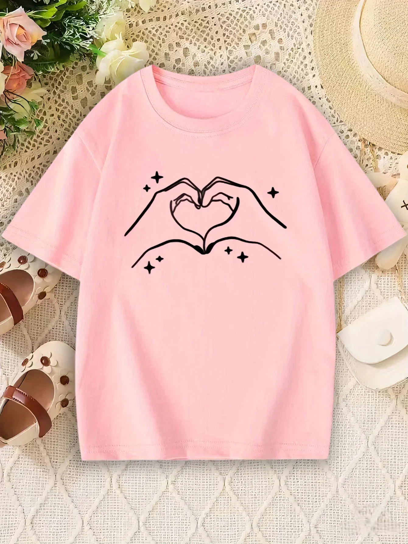 Minimalist Line Hand Heart Star Graphic Short Sleeve Tee For Kids Girls Crew Neck Lightweight Summer Sweet Love Print Children D