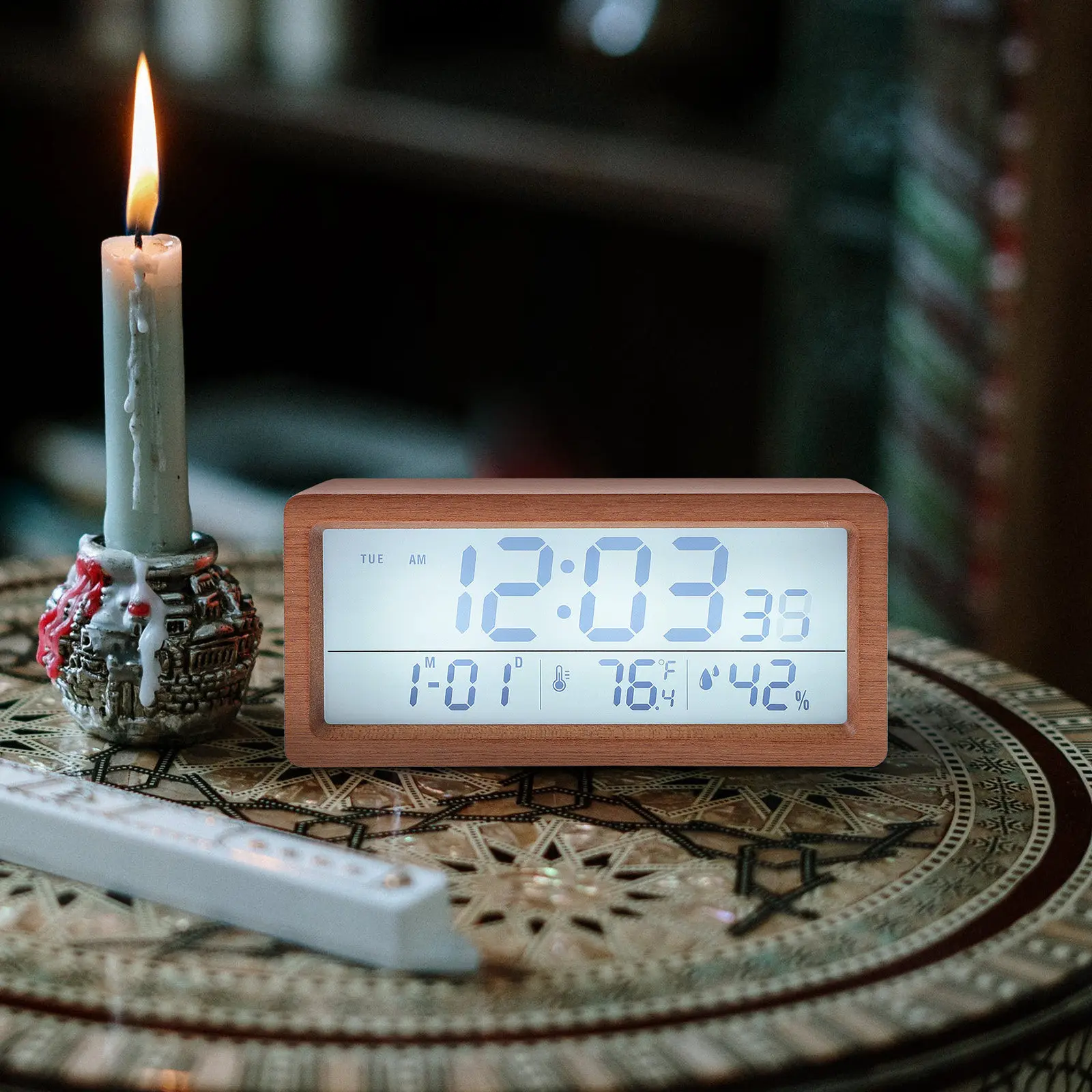 

Electronic Alarm Clock Temperature Humidity Display Digital Desktop Clock Luminous Silent Operation Household Office Bedroom
