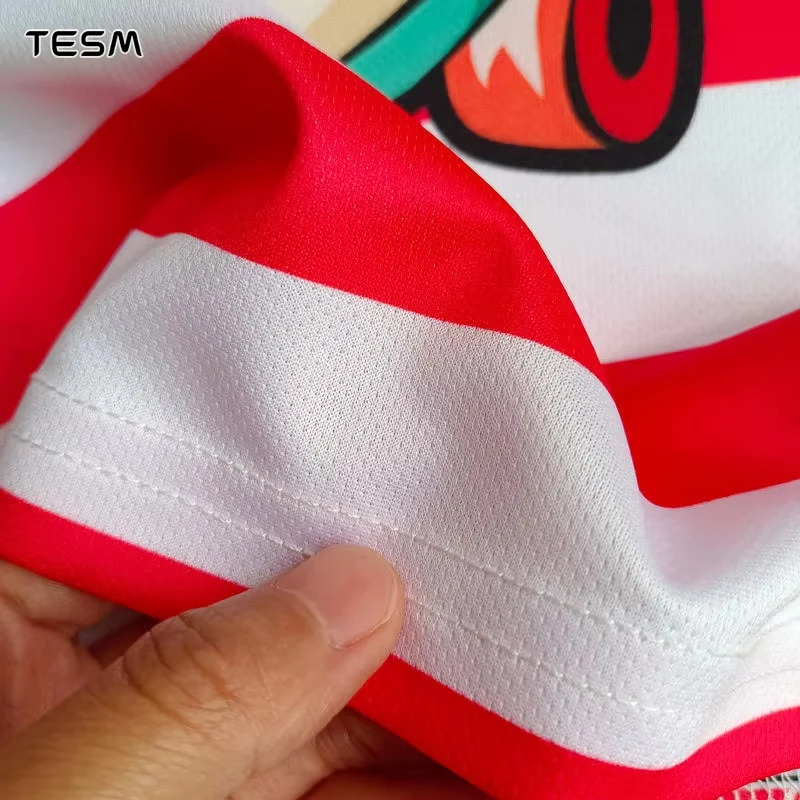 TESM الصيف الرجال طويلة الأكمام 3D قميص بولو مطبوع الخامس الرقبة تي شيرت رياضي فريق التدريب الرياضي القمصان