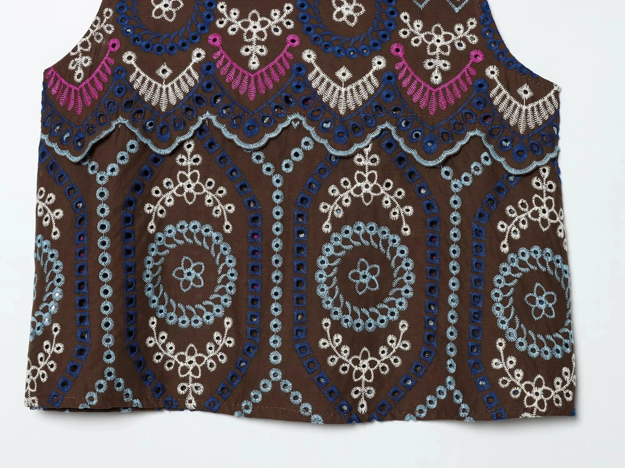 KONDALA Vintage Damen Urlaubs-Blumenanzug Stickerei Ausgehöhltes Ärmelloses Oberteil Langer Reißverschluss-Rock Mode 2026 Sommer Boho Sets – Detail 9