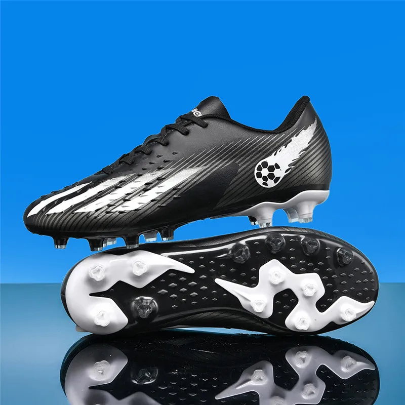 New Soccer Shoes Sport Outdoor Men Breathable Cleats FG Football Boots Adult Futsal Training Shoes Ultralight Non-Slip Wholesale