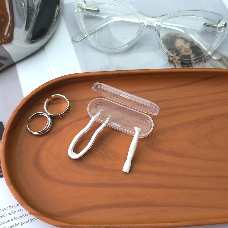 مجموعة أدوات العناية بالعين المحمولة ذات الألوان الشفافة الرجعية للرجال والنساء مع ملاقط وعصا شفط