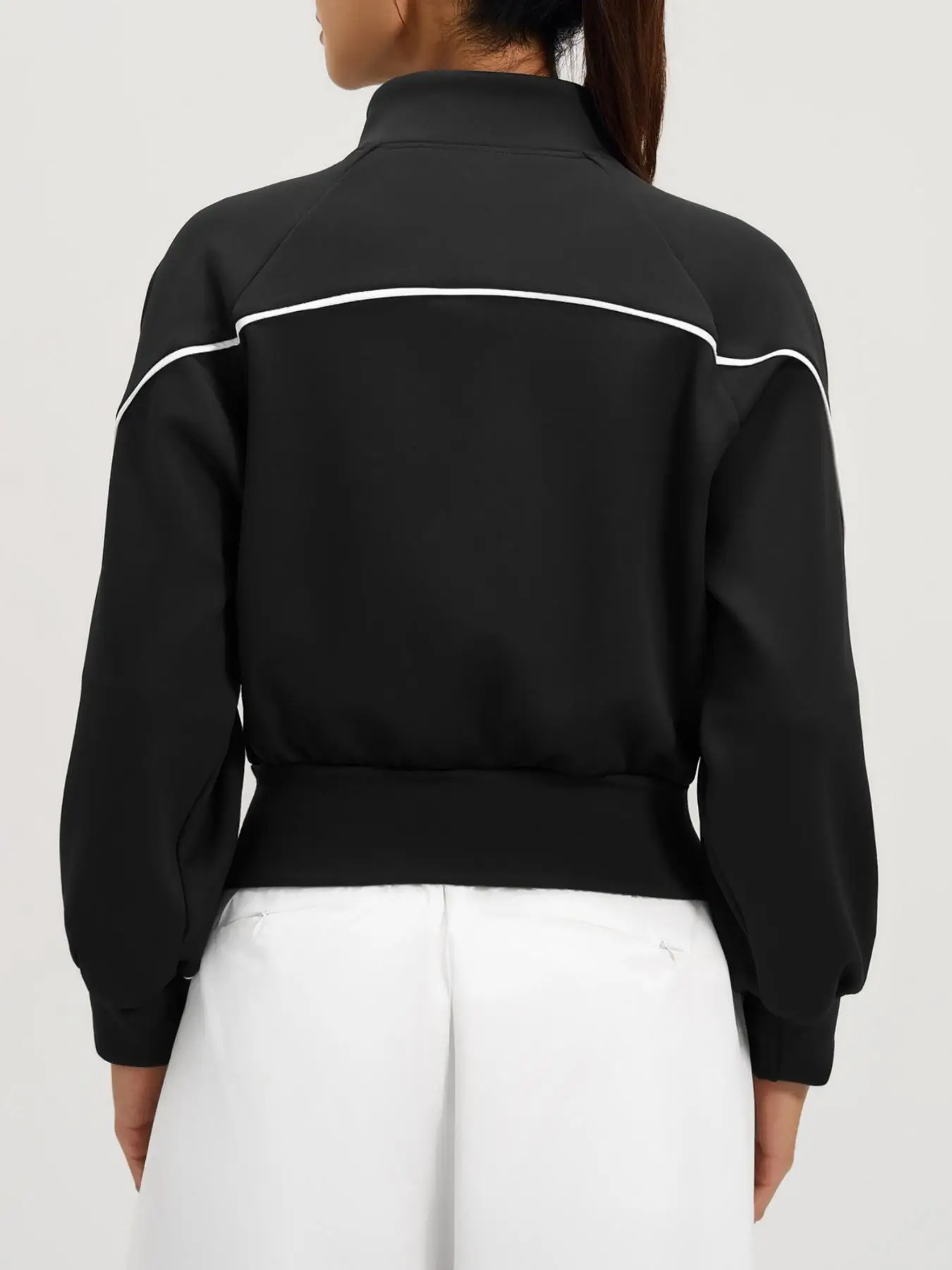 Veste de Sport doublée polaire pour femmes, sweat à capuche court à fermeture éclair avec col montant et poches, vêtements d'extérieur chauds et tendance pour l'automne et l'hiver
