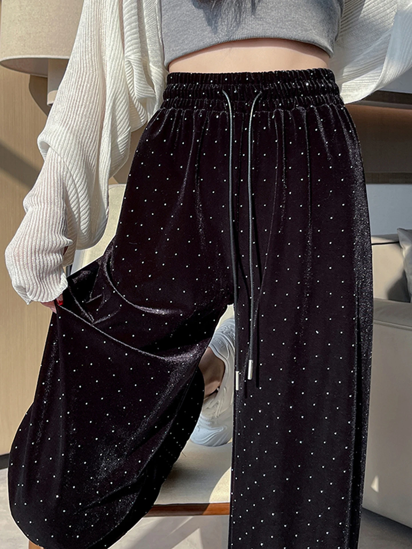 

High Waist Shiny Gold Velvet Wide Leg Sports Pants Women Loose Drapey Straight Casual Pants Sweatpants High Waist Glitter