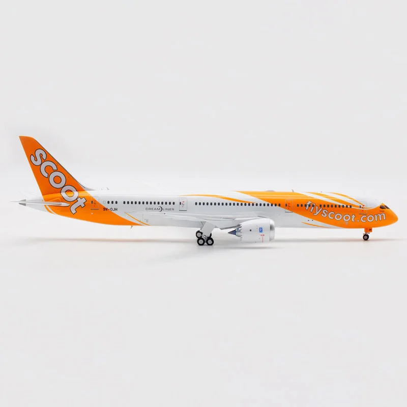 1/200 Scale Inflight Singapore Cool Air B787-9 9V-OJH Alloy Die-cast Passenger Aircraft Model Collection Toy Gift