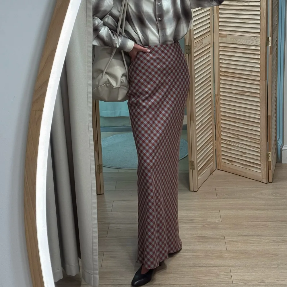 TWOTWINSTYLE アメリカンレトロクラシックチェック柄ミディスカート女性のためのハイウエスト痩身ハイエンドオフィスフィッシュテールスカート女性トレンド