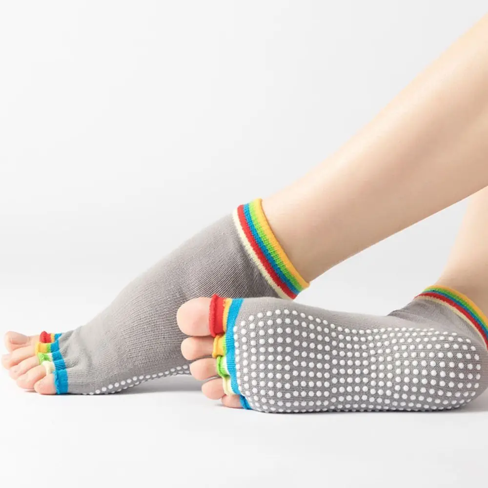 

Comfortable Cotton Women Yoga Socks Ankle Short Grips Pilates Socks Ballet Dance Rainbow Split Toe Tube Socks Fitness