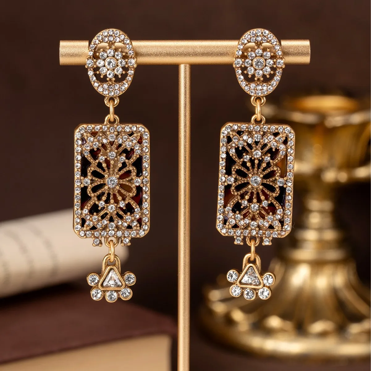 Ethnic Style Medieval Vintage Rhinestone Paved Hollow Tassel Earrings, Light Luxury Palace Style Middle-aged Earrings for Women