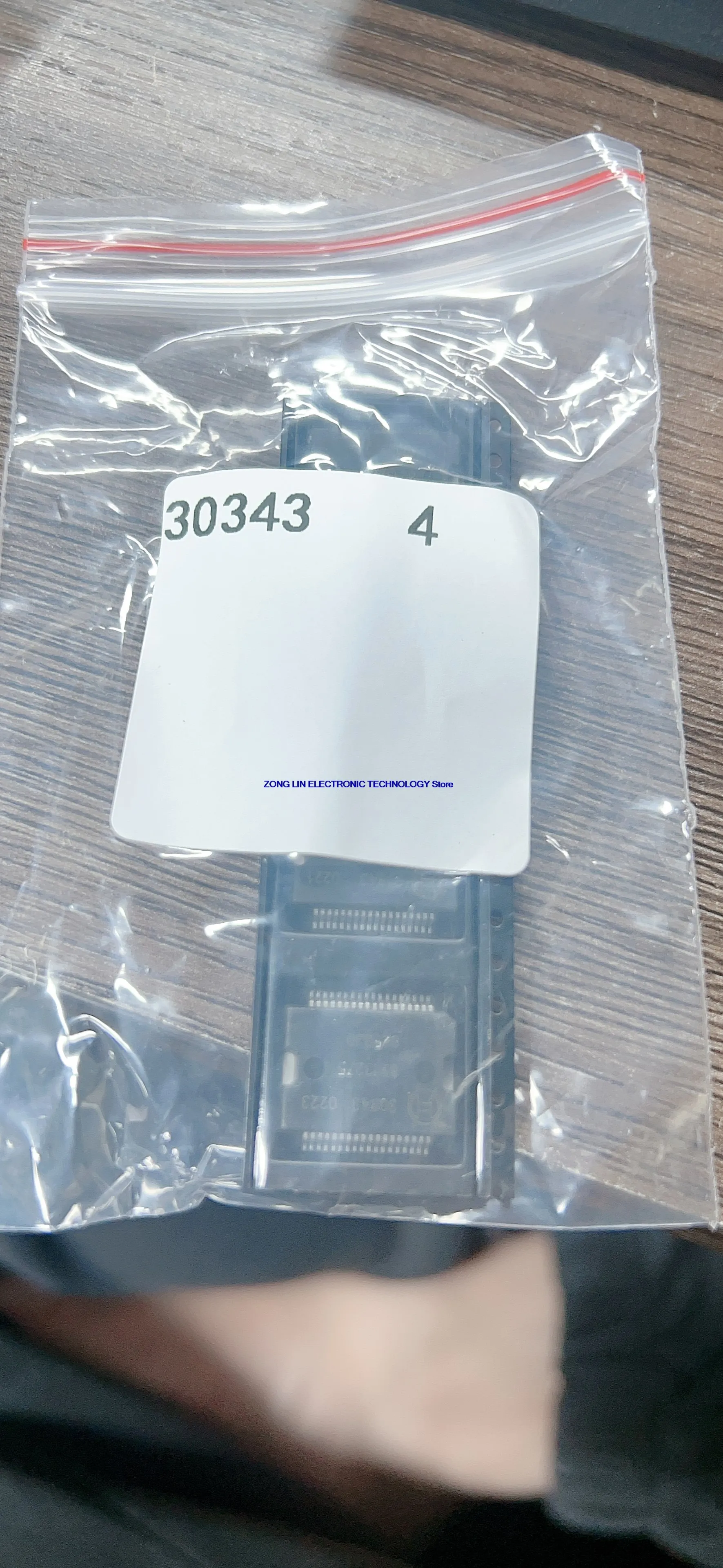 30343 30682 30639 30529 HSSOP36 puce d'alimentation pour carte informatique automobile, puce IC vulnérable importée 2 pièces - 1 lot