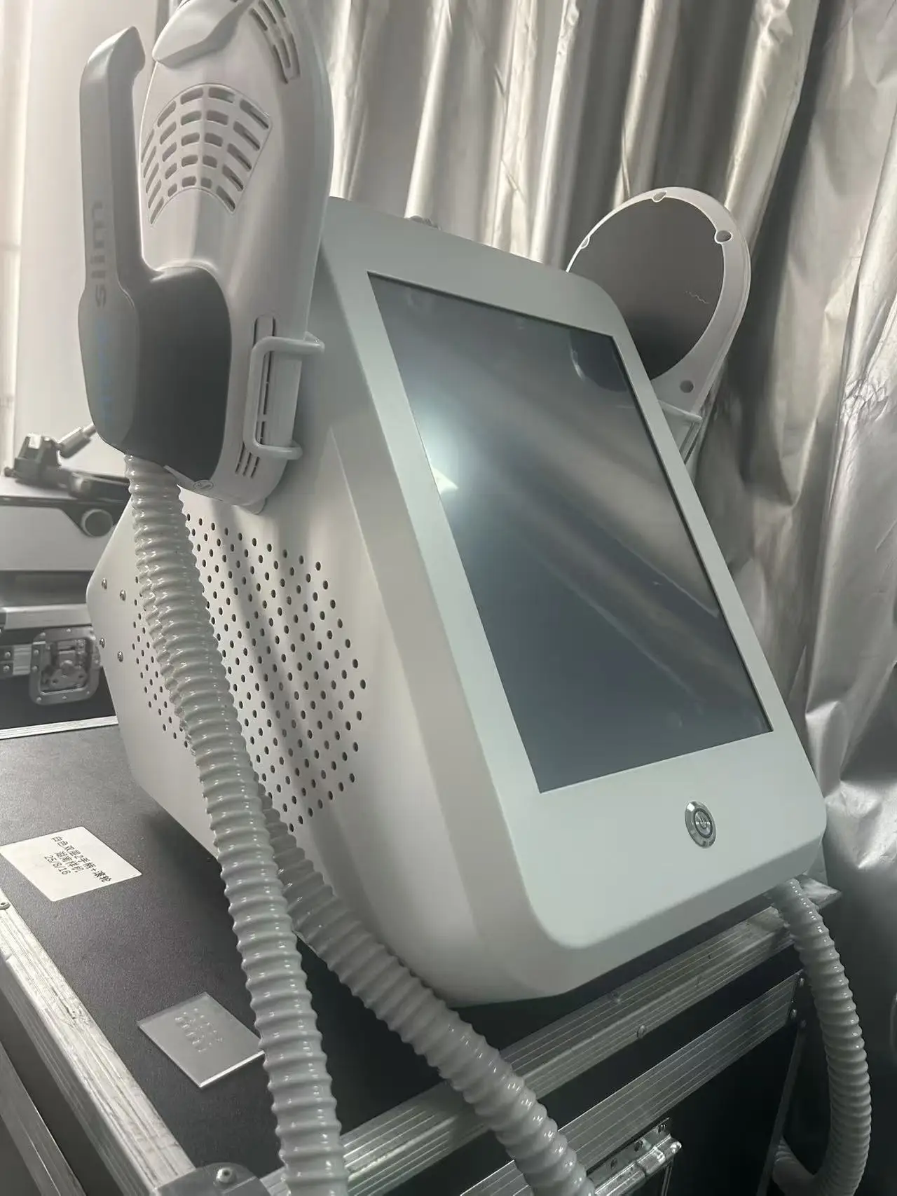 EMSZERO 6500W 15Tesla Fat Removal Contouring Muscle Electric Stimulation Ems Body Sculpt Slimming Muslim Sets Machine