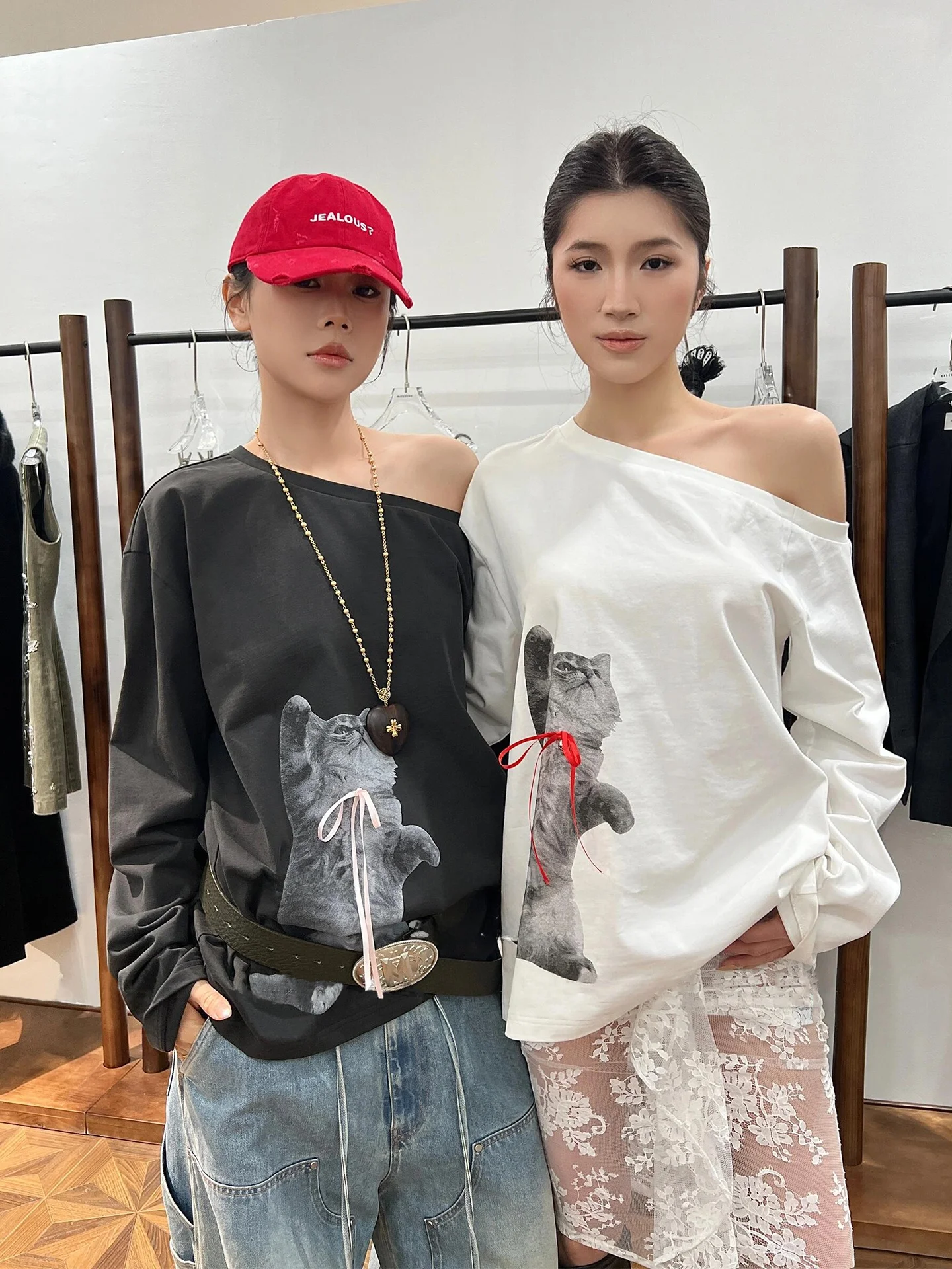 

A Nu High-Defn Small Batch Ma 3D Knot Bell Print Asymmetrical oulder Long Sve Women's T-irt