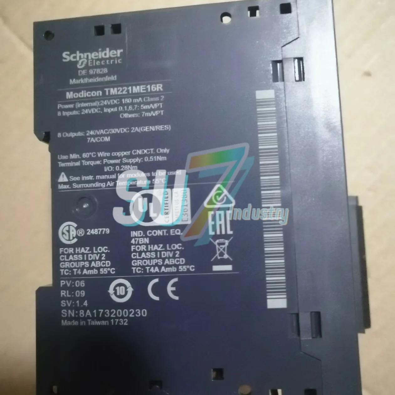 TM221CE16R   TM221CE40T    PLC Module     New In warehouse