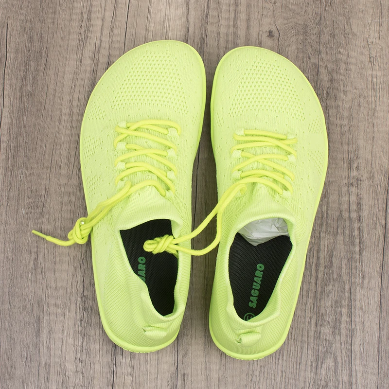 Zapatillas de running SAGUARO para hombre, transpirables, 4E de ancho, para entrenamiento cruzado, estilo barefoot, sin cordo...