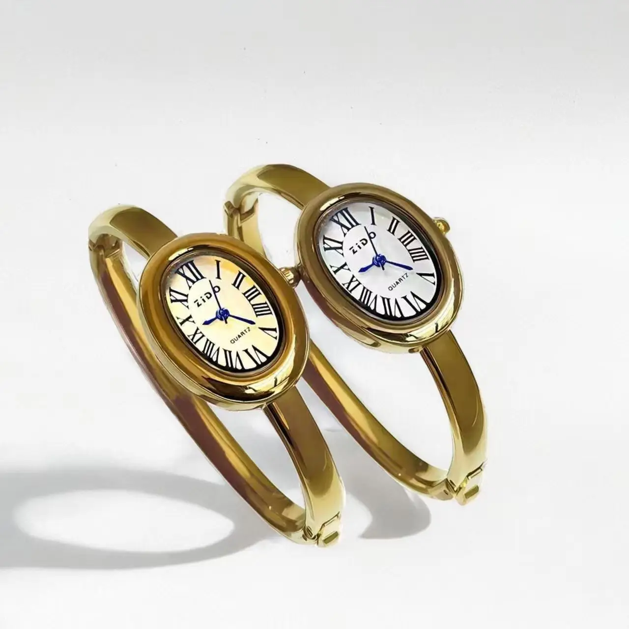 

Same style bathtub bracelet watch for women, light luxury high-end women's watch, oval shape, high-end selection of watches.