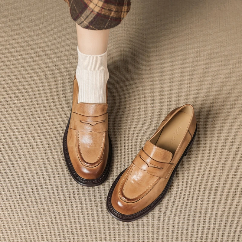 NEW Autumn/Spring Women Loafers Genuine Leather Shoes for Women Round Toe Low Heel Shoes Retro Slip-on Women Pumps Daily Shoes