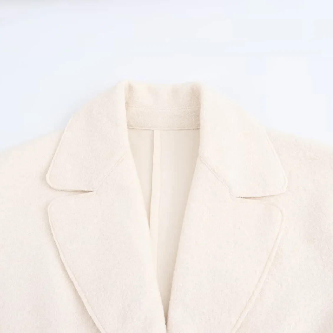 2026 New Fashion Temperament Single Row Button Long Sleeve Terry Wool Overcoat Women Long Winter Warm Outerwear