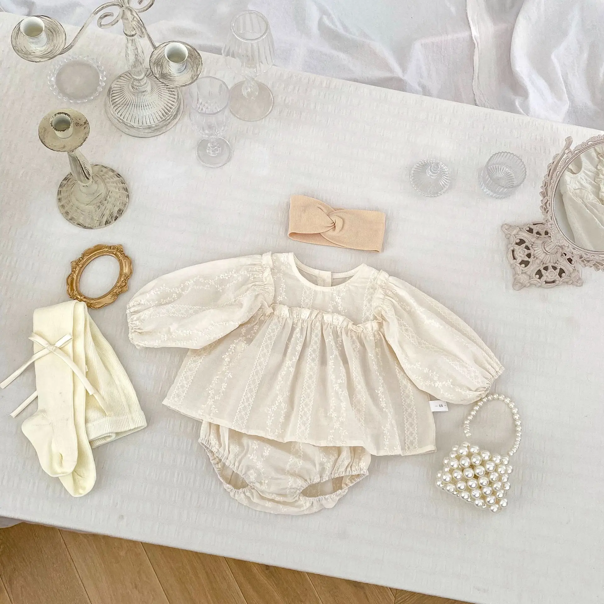 2025 New Girls' Suit Foreign-style Flower Embroidered Shir Bread Pants Two-piece Set Baby Girl Spring Clothes