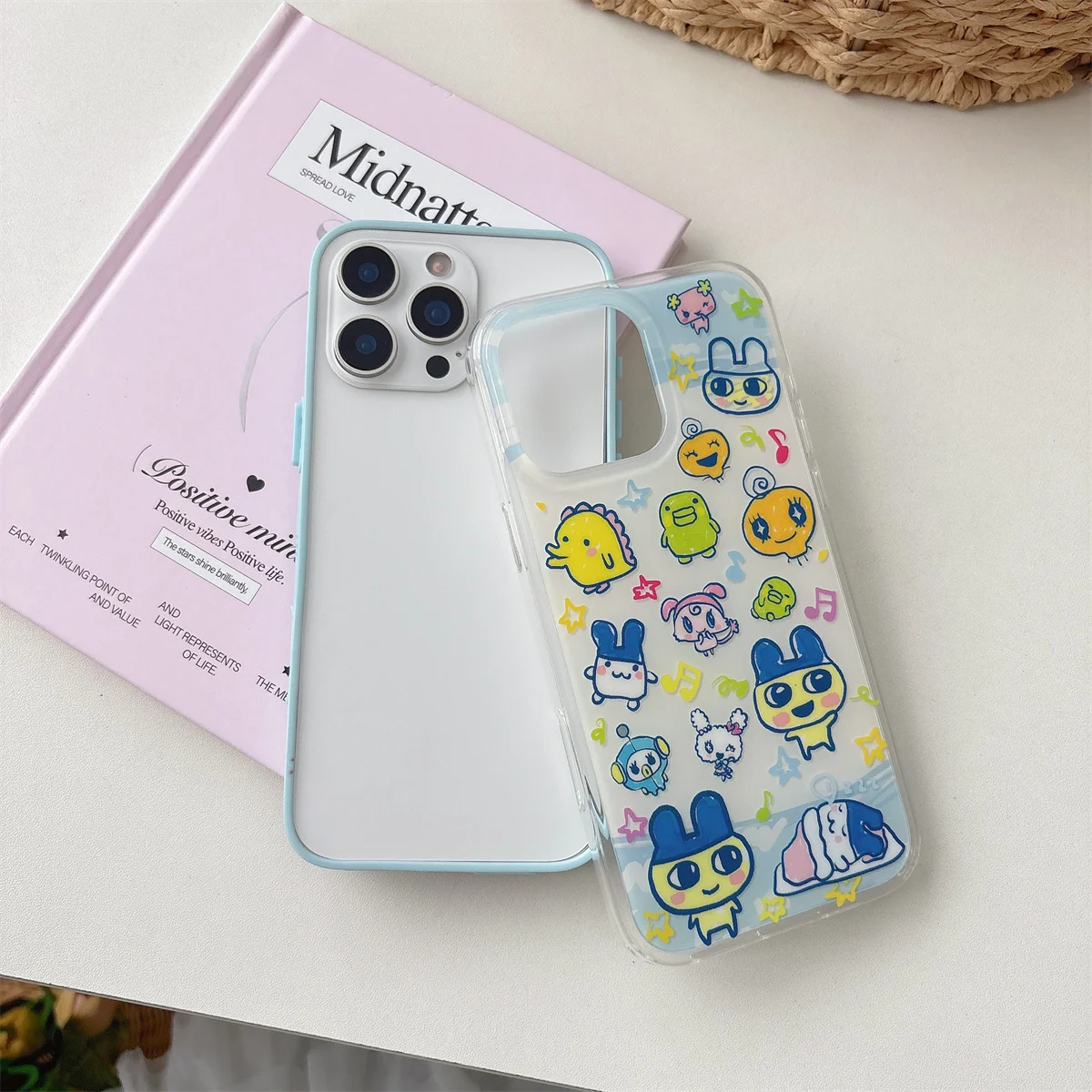 

New Shockproof Luxury Stylish INS Korean Cute Phone Case For iPhone 16 15 14 13 Pro Max Lovely Anti-fall Cover Funda For HelloKi