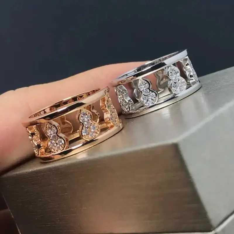 

Элитная версия кольца Qijia в форме тыквы с вырезами и инкрустацией бриллиантами, модель SENLIM 2026