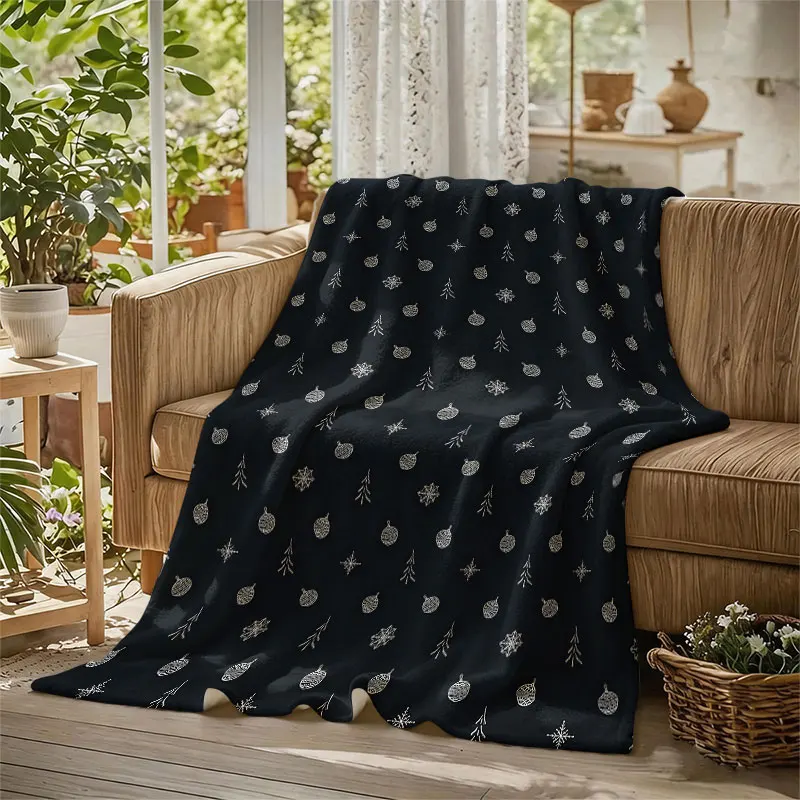 Xmas Doodle Motif Flannel Blanket Warm Soft Halloween Christmas Decorative Couch Warm Cozy All-Season Gift