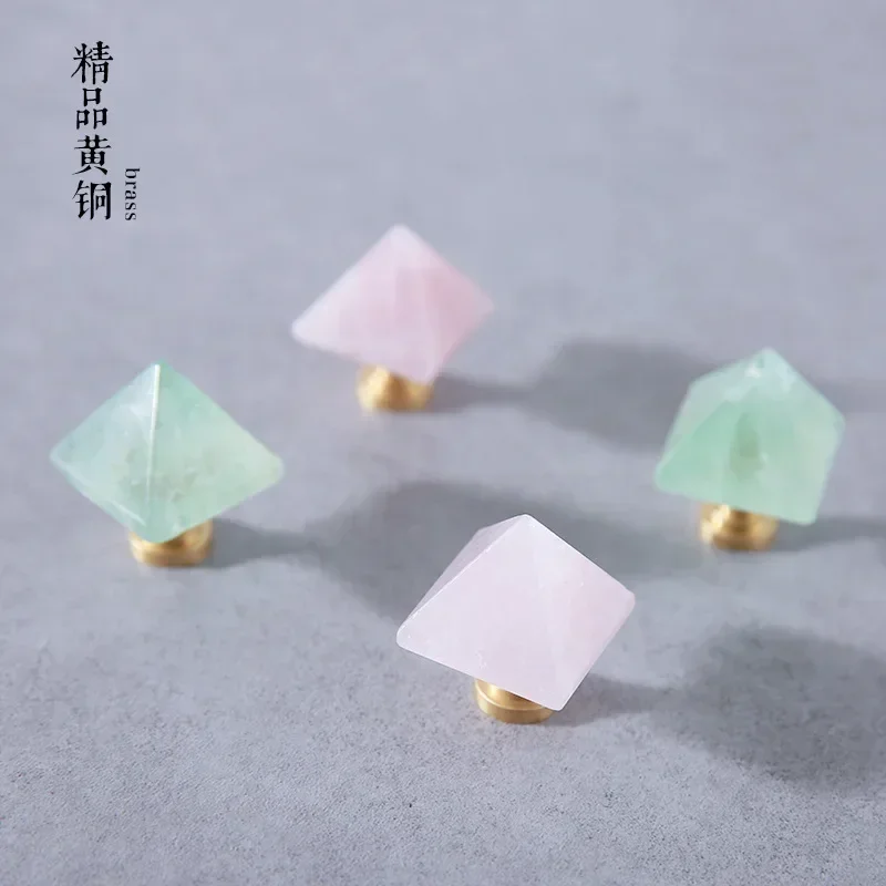 

Роскошные прозрачные латунные ручки из натурального камня в скандинавском стиле