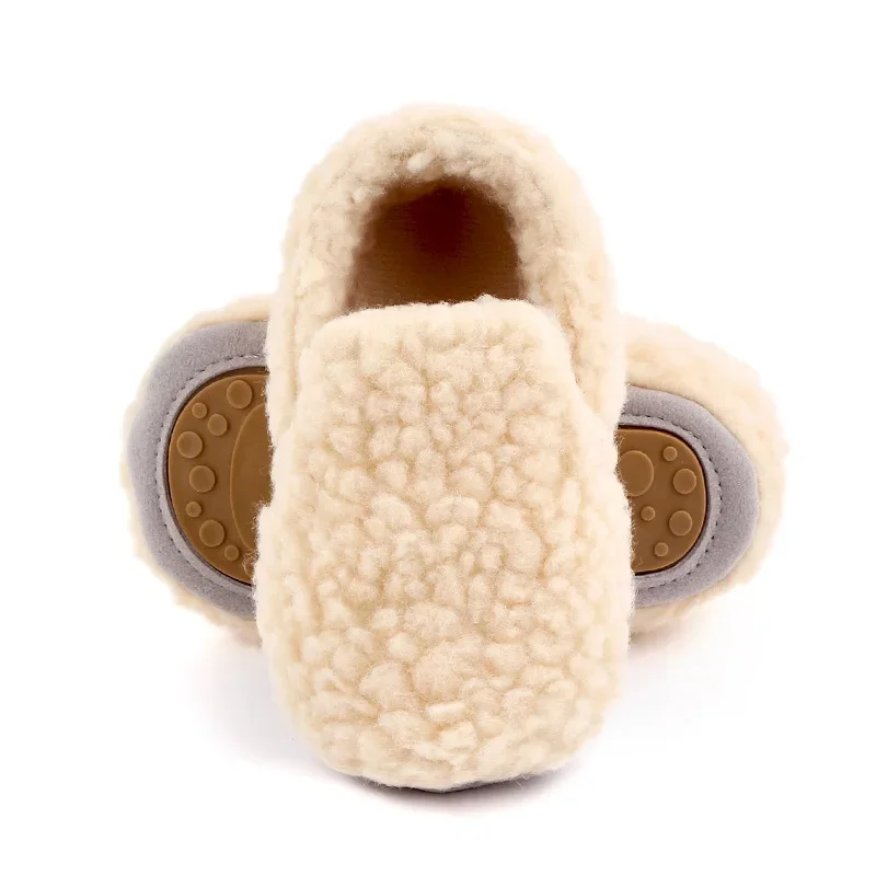 Chaussures mignonnes en coton et peluche pour bébé, souliers pour enfant, nouveau-né, bambin, épais, chaud, style coréen, hiver, automne, document solide