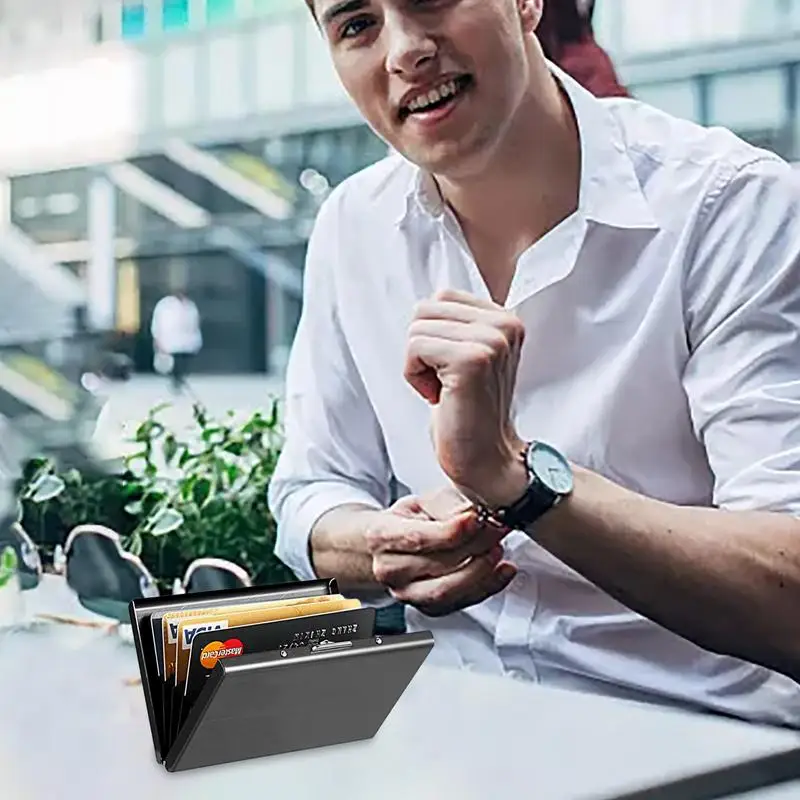 Credit Card Wallet Protector Anti-magnetic RFID Blocking Credit Card Protector Aluminum Alloy Anti-magnetic Wallet Holder For