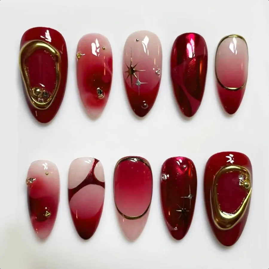 

30Pcs Ombre Red Pr on Nails Medium Almond Fake Nails 3D Star Rhinestones Glitter Handmade Design Y2K Gold Star Bead Full Cover