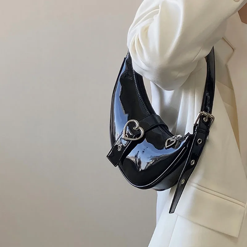 

Fashion New Half Moon Underarm Bag Portable Love Patent Leather Senior Sense Shoulder Bag Popular All-Matching Solid Zipper Bag