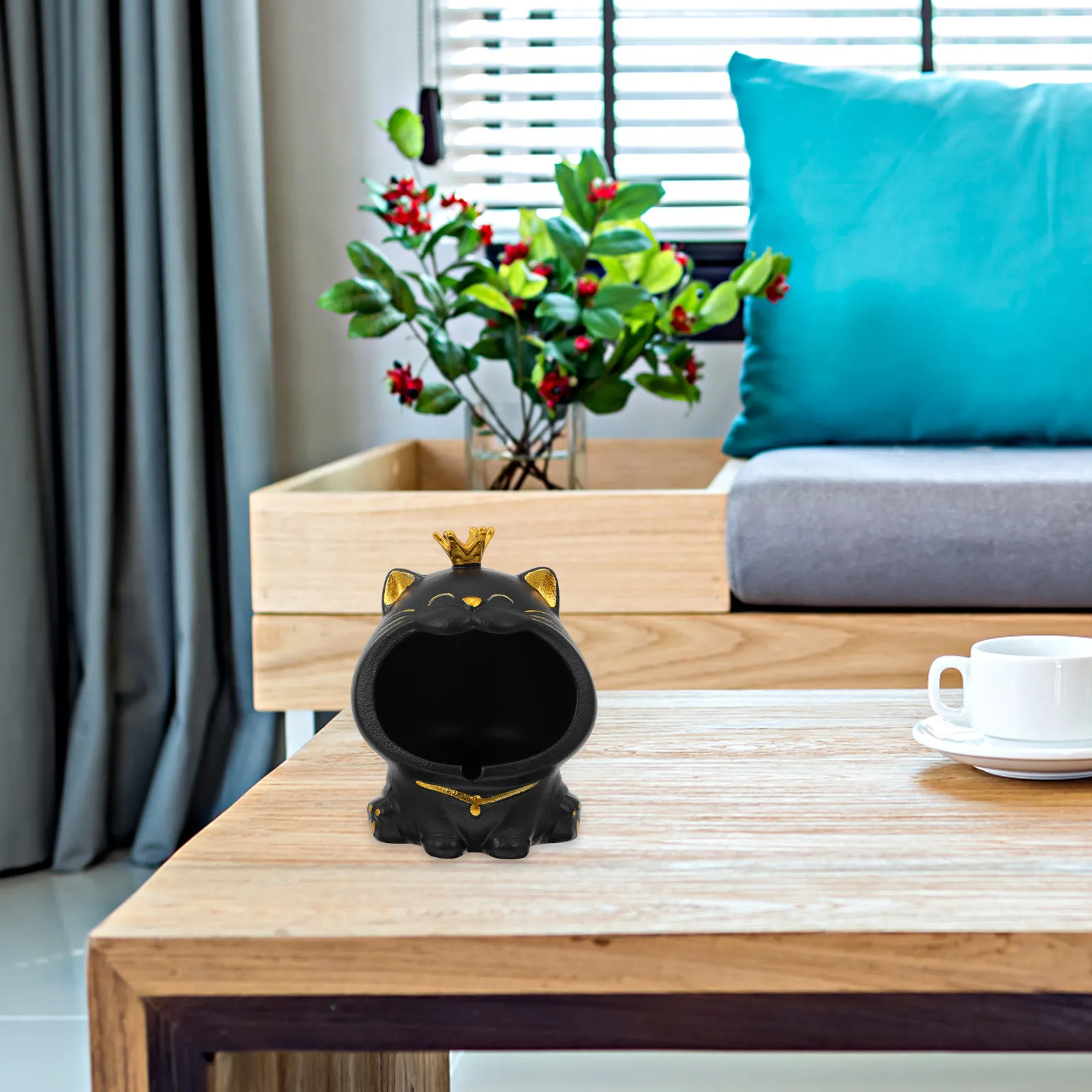 

Декоративная керамическая пепельница для стола в форме кошки, украшение для дома, для столовой