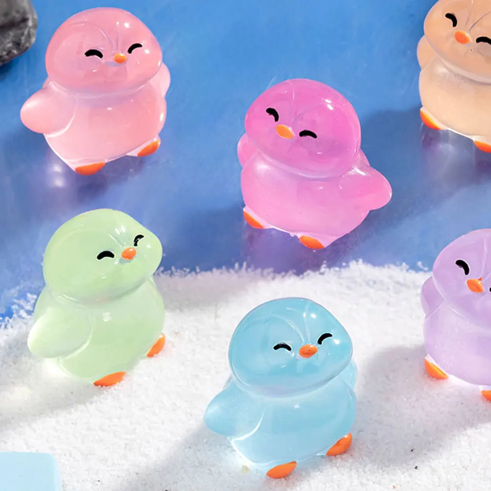 

12 pcs Miniature Penguin Figurines Resin Glow in Dark Statues Cute Tiny Marine Animals Luminous Decorations for Garden Models