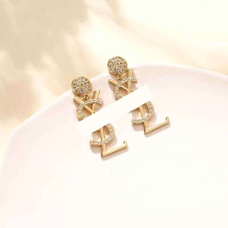 S925 الفضة إبرة الفتيات الأقراط الجميلة الخفيفة الفاخرة المعادن اللؤلؤ زهرة المجوهرات اليابانية والكورية الأكثر مبيعا #3