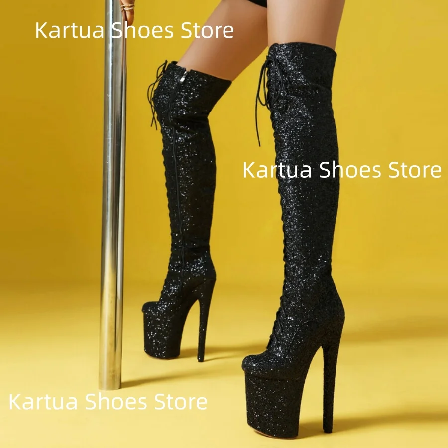 

Женские блестящие сапоги выше колена, дизайн со шнуровкой и платформой на шпильке, вечерние женские гламурные боты до бедра большого размера