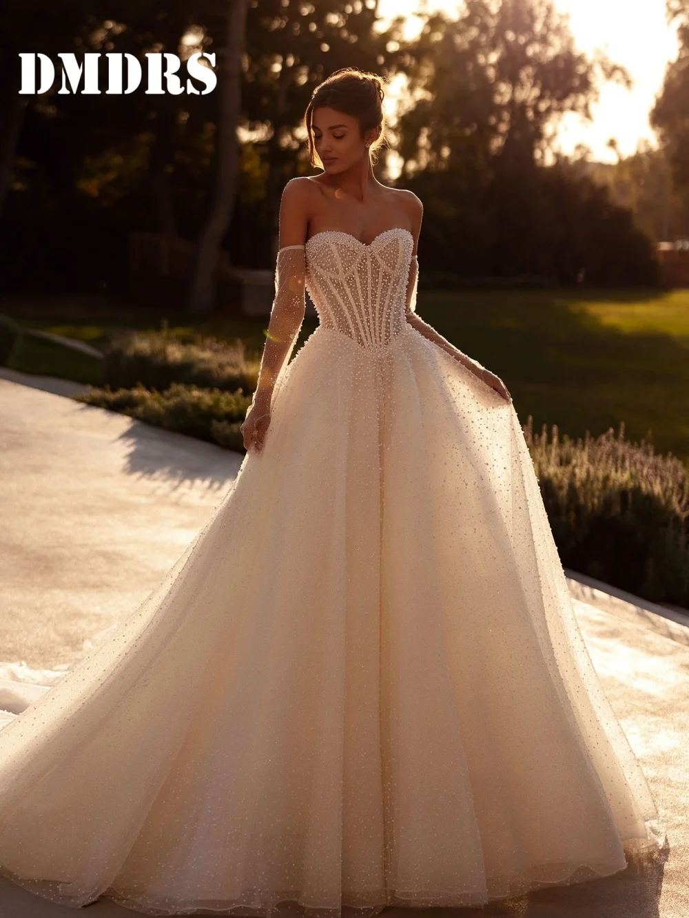 

Romantic Sweetheart Wedding Dresses Elegant Appliqué Bridal Gowns Stylish Lace Floor-Length Wedding Gowns Vestidos De Novia