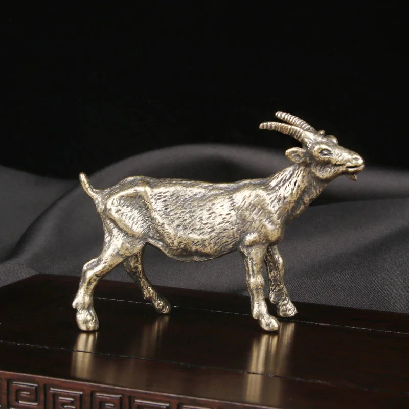 

Retro Solid Brass Goat Desktop Ornament Twelve Zodiac Goat Bronze Carving Handicraft Decoration Home Decor Items