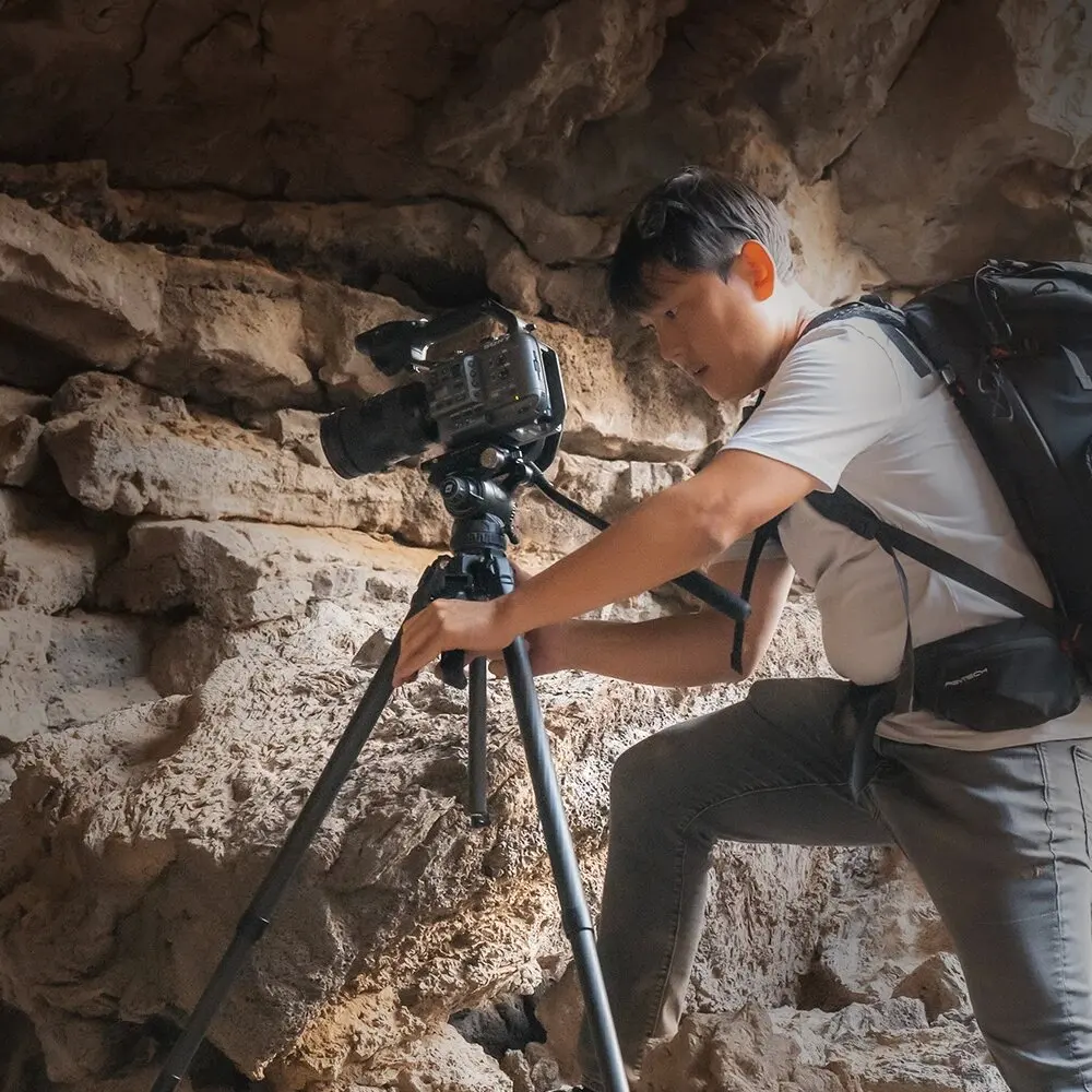 SmallRig Potato Jet Tribex Hydraulic Carbon Fiber Tripod No Head Version for Outdoor Videography Quick and Efficient Setup