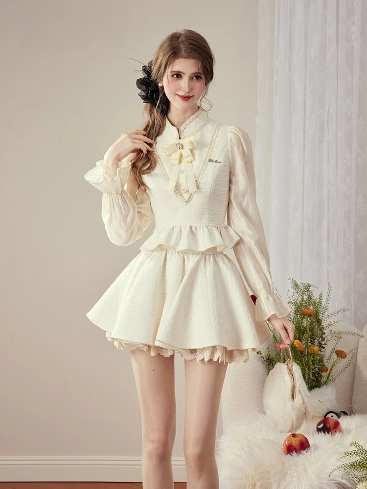 Retro Court Style  Knot Waist-Cinching Top And Short Skirt Set Elegant Oriental Dream Flower Print Fashion Ensemble