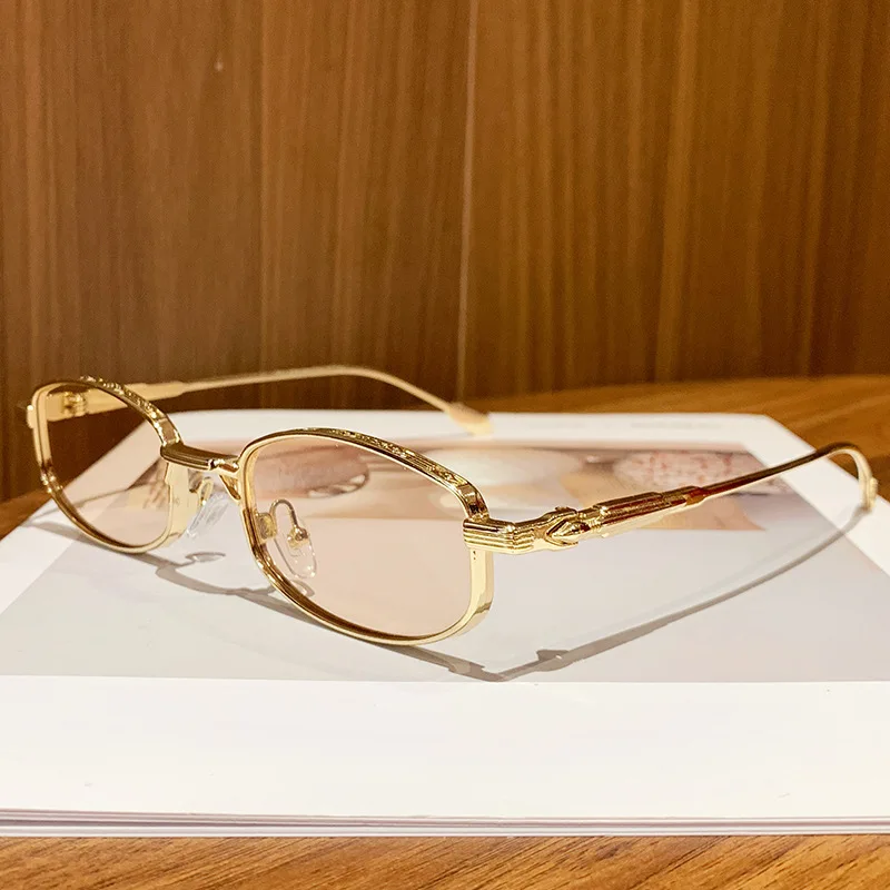 1 Pair of New European and American Style Fashionable Metal Classic Small-Frame Sunglasses for Men and Women, Y2K Style, Wide-Rim Design, Suitable for Various Activities, Full-Frame Glasses, Everyday Casual Sunglasses