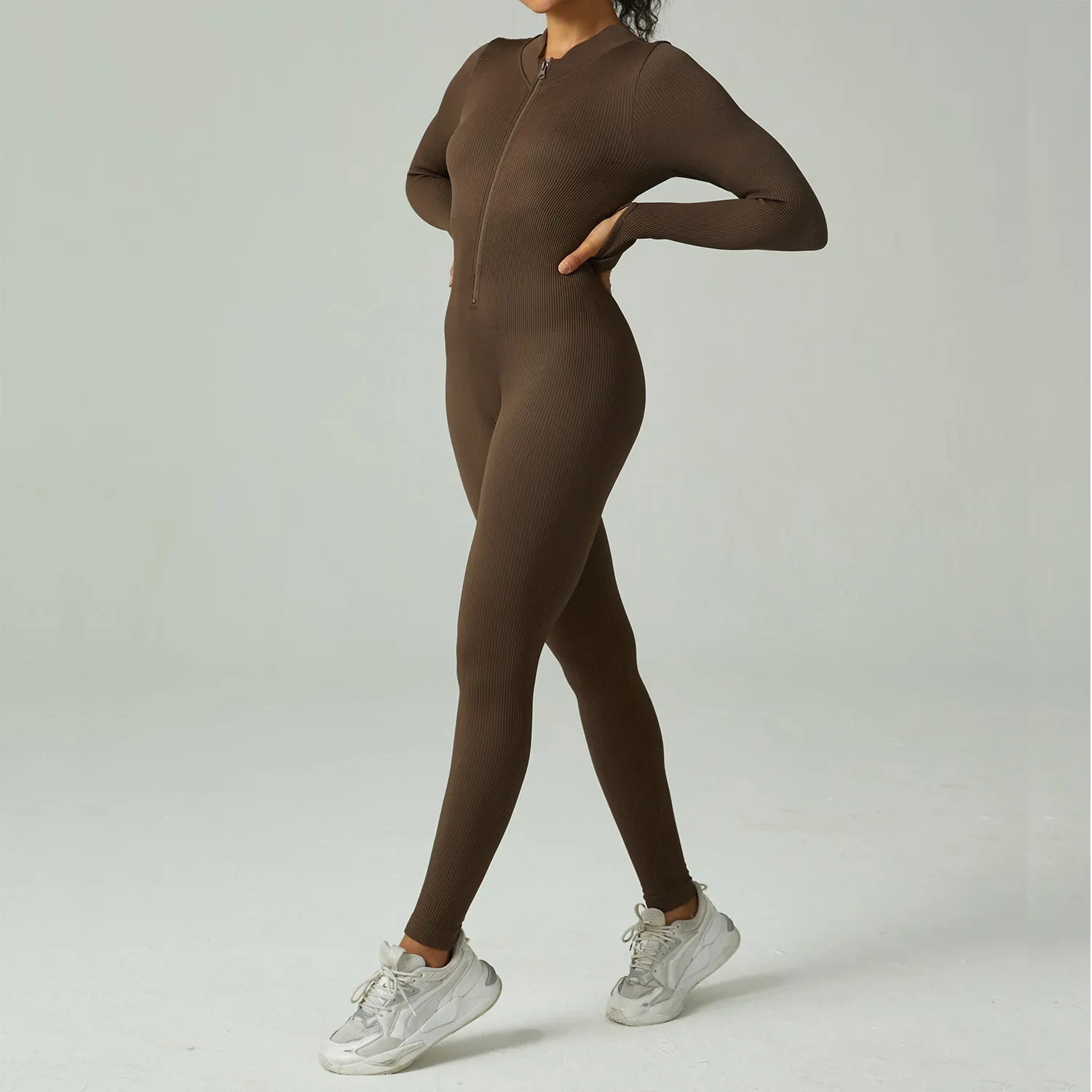 Auroth Backless Fitness Sports Bodysuit Vrouwen Naadloze Eendelige Yoga Romper Slim Beauty Back Running Jumpsuit kopen vanaf een prijs van 29