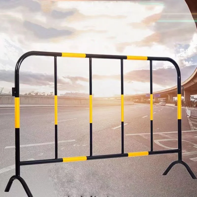 Custom.Crowd Control Fence سياج مؤقت حاجز الطريق PVC حفلة موسيقية حاجز الأحداث