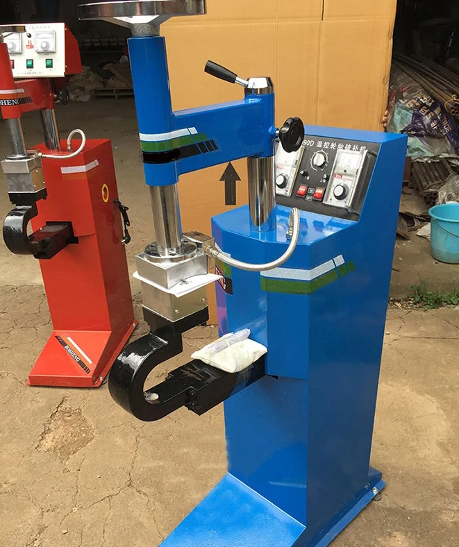 CE Tire Vulcanizer Vulcanizing Machine For Car and Truck Vertical Tyre Repair Machine