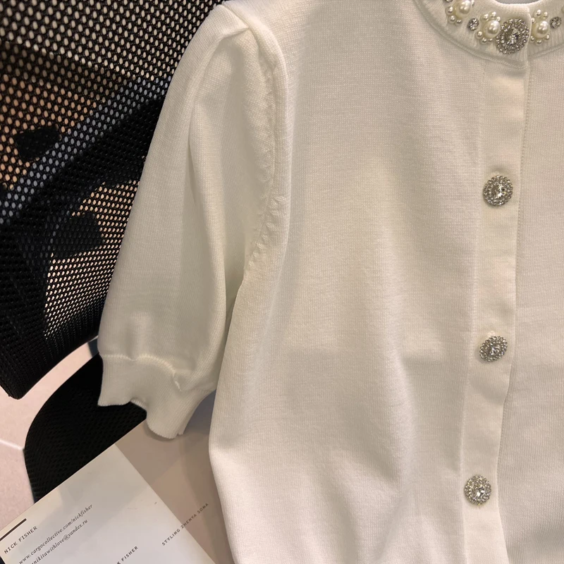 Summer 2023 New Fashion Design Heavy Beads Round Neck Top Single-Breasted Short Sleeve Ice Silk Knitwear Female Short Cardigan