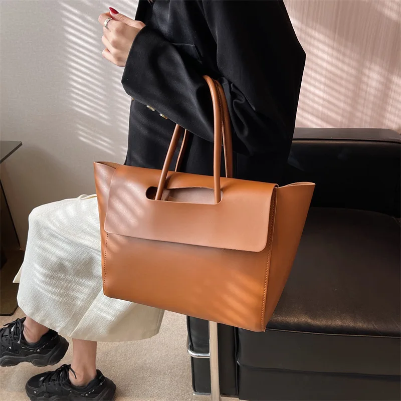 Fashion Women Shoulder Bags 2023 New Large Capacity Handbags Simple Retro Tote Bags Solid Color Bags