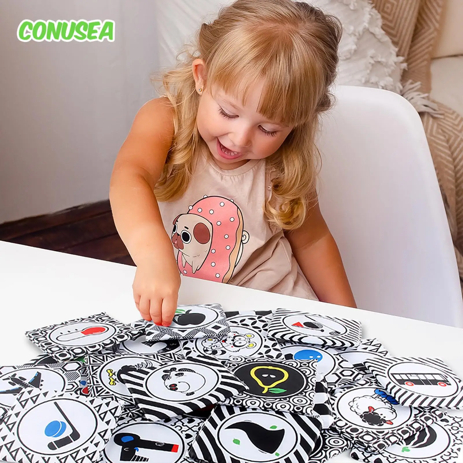 赤ちゃんと幼児のための布の本、早期教育玩具、アルファベットカード、黒と白、感覚ブック、12か月、セットあたり24個